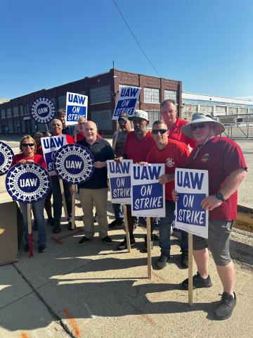 U.S. Representative Mark Pocan (WI-02) standing in solidarity with UAW workers.